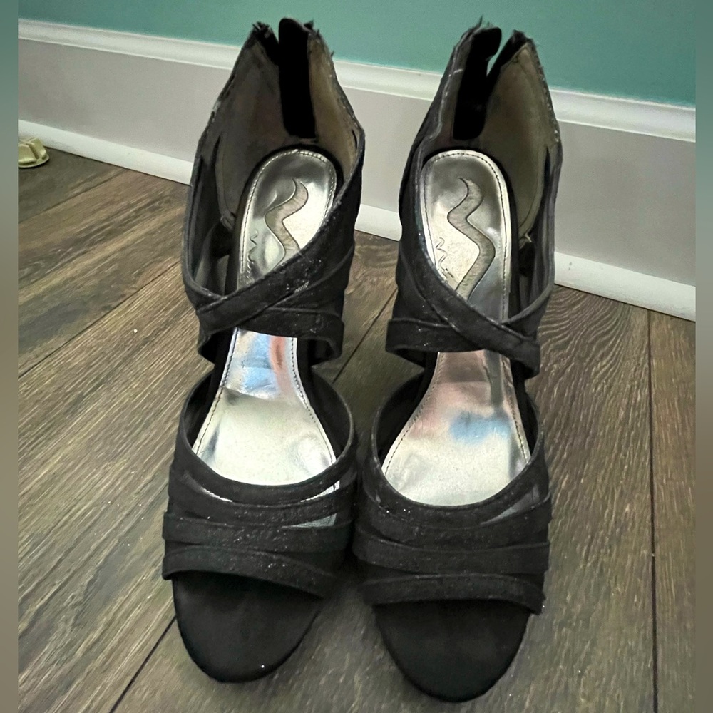 Nina sparkle shimmer black sandal heels size 10